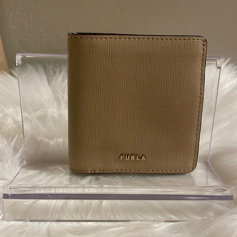 Furla tan Saffiano leather bifold wallet unisex